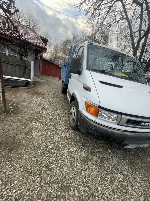 Vând IVECO daily