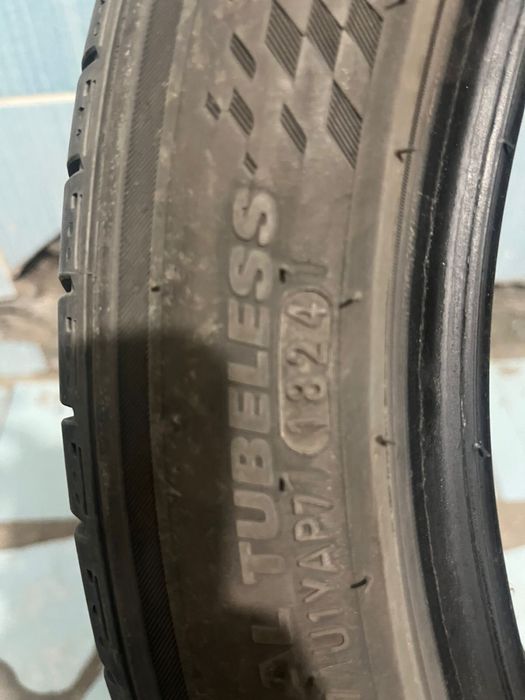 Продается шины. Почти новый.