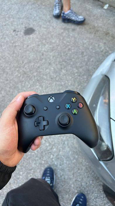 Конзола Xbox One