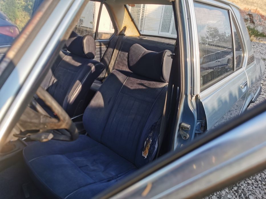 BMW 518 E12, benzina