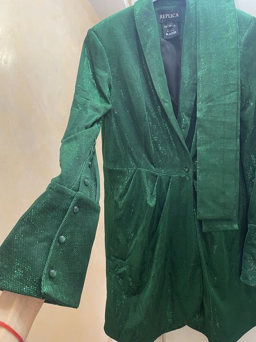 Рокля на Реплика