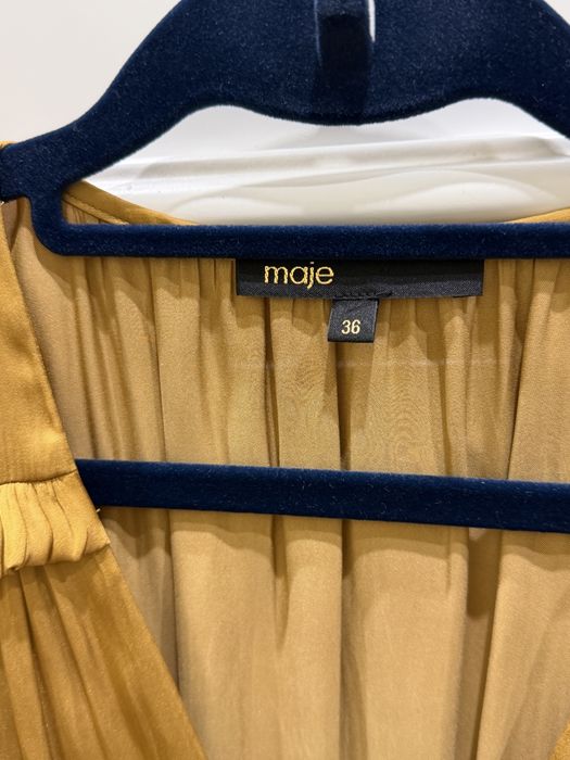 Золотое платье Maje