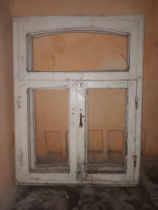 Ikki dona tayyor romlar sotiladi