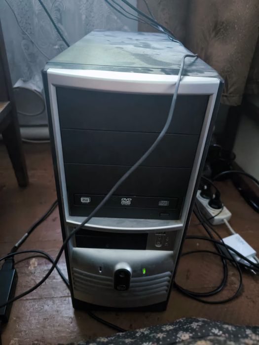 Продам компьютер.