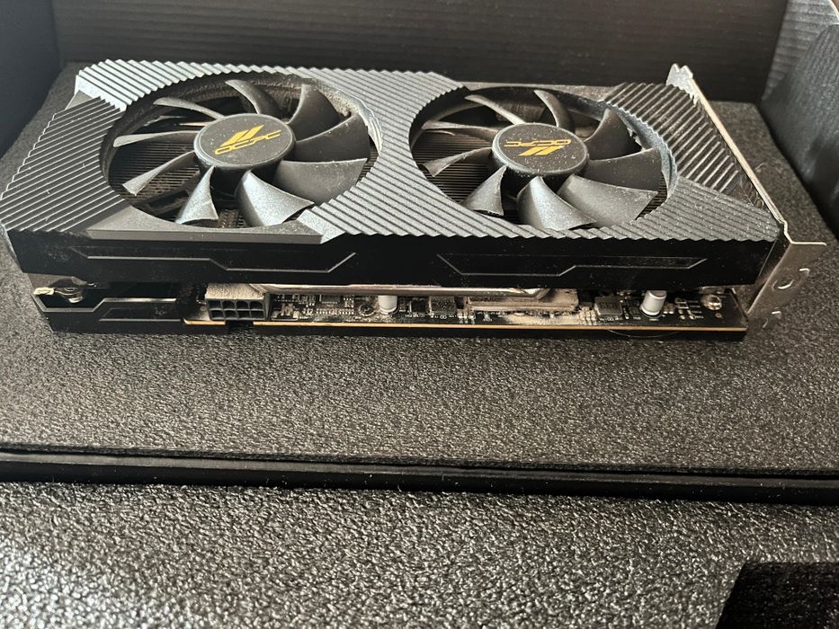 Видеокарта rx 5600 xt