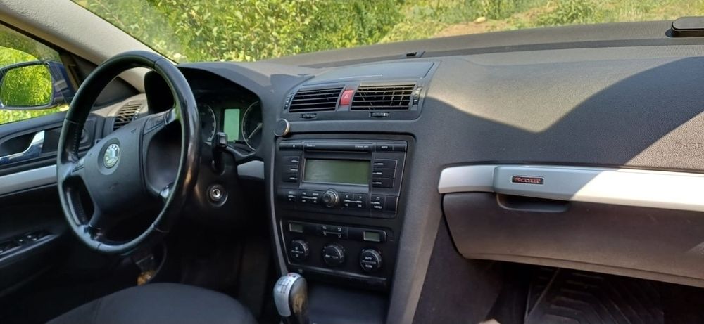 SKODA Octavia 2008 — imagine 5