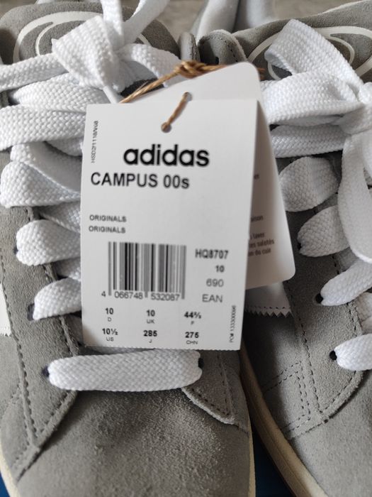 Кроссовки Адидас