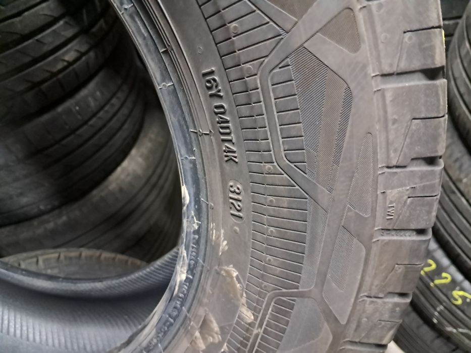 Anvelope sevond vara 215 65 R15C Continental