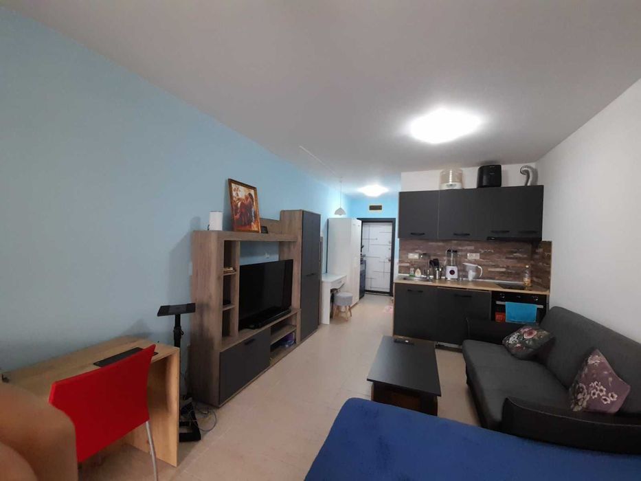 Партерно студио ОТ СОБСТВЕНИК с двор в к-с Грийн Лайф, Каваци, Смокиня