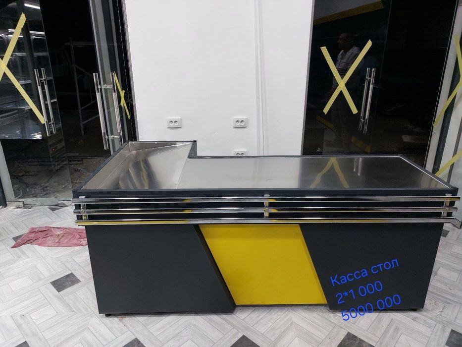 Polka stelajlar magazinlar uchun