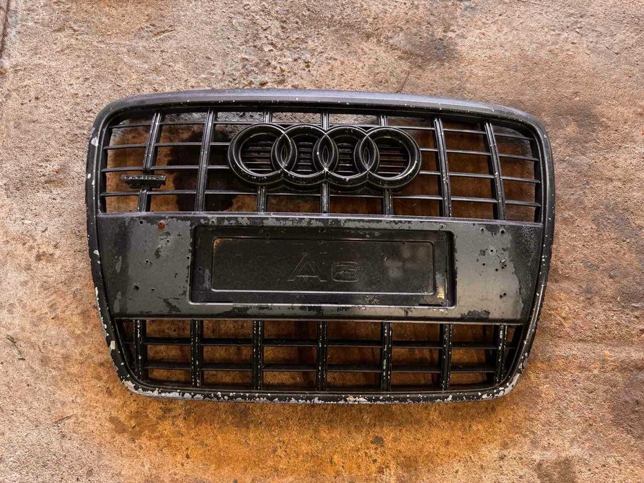 Решетка за Audi a6 C6 2006г.