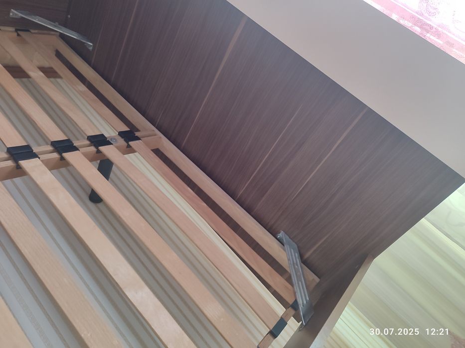 2х спальная кровать 25 000 тг