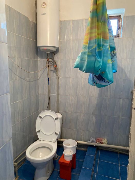 Тез арада жер үй сатылады