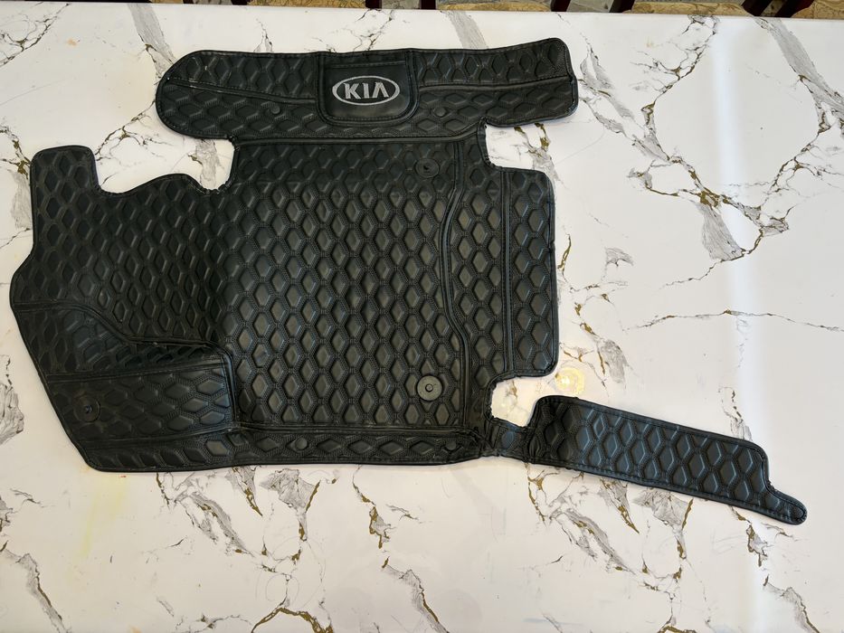 Киа спортейдж 4, полики, ковры продам