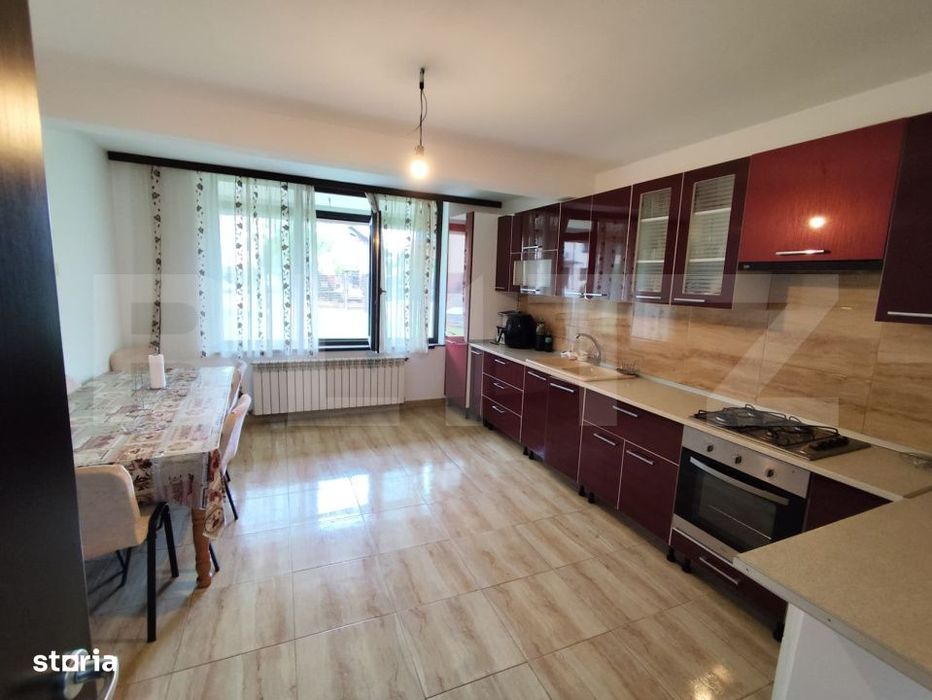 Casa, teren 1.378 mp, ideala pentru familie sau investitie, zona Valea