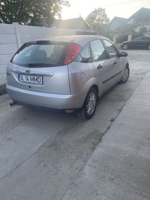 FORD Focus 2000 — imagine 3