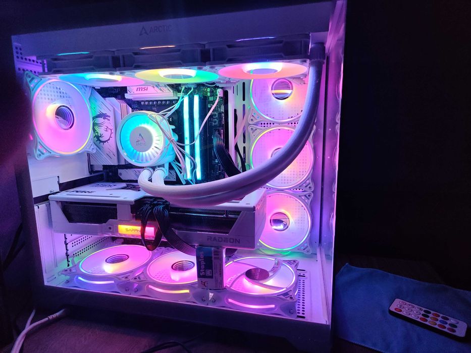 Ventilatoare 120 mm 7 bucati cu tot cu hub de conectare si telecomanda