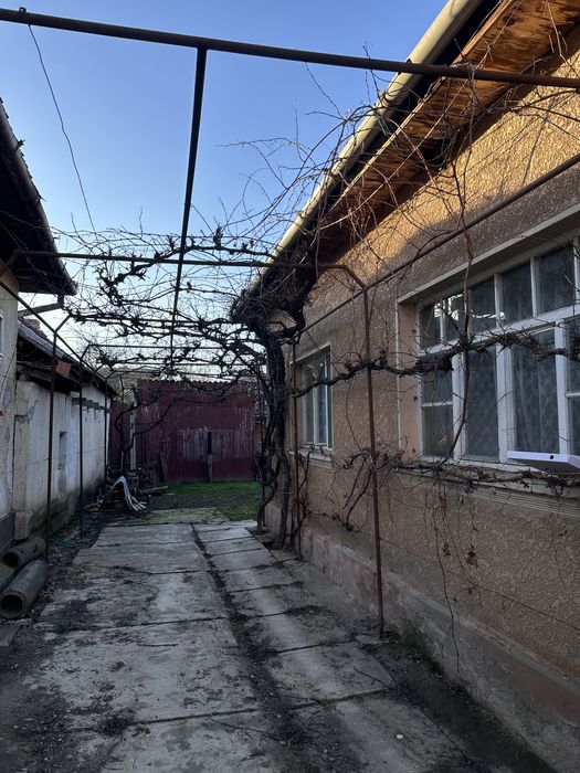 Casa de vânzare - Ineu jud. Arad