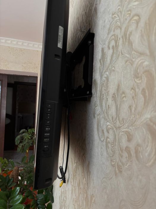 Телевизор LG качественный