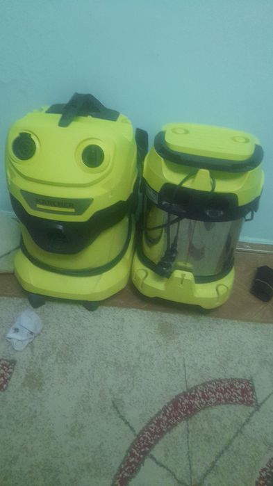 Пылесос Karcher WD 4