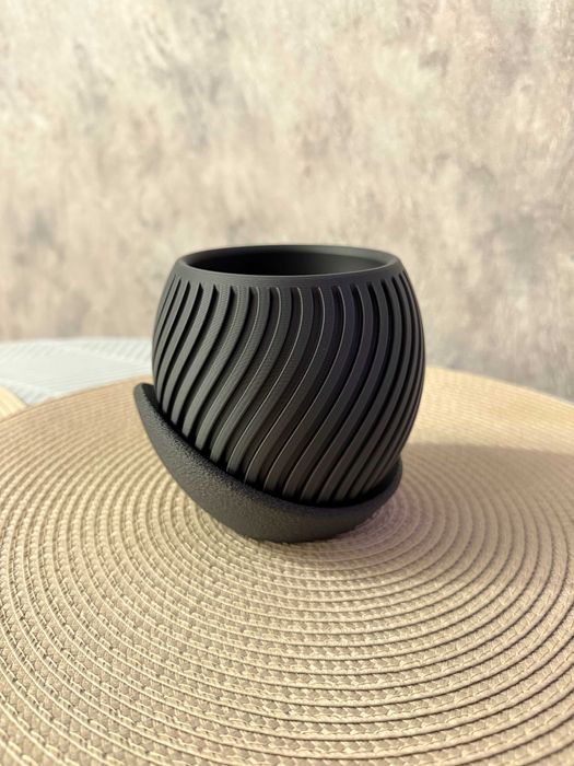 Ghiveci decorativ cu tăviță – design modern, finisaj mat