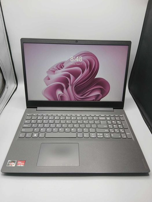 Laptop Lenovo V15-ADA Gri, AMD Ryzen 5-3500U, 8GB DDR4, 1TB HDD