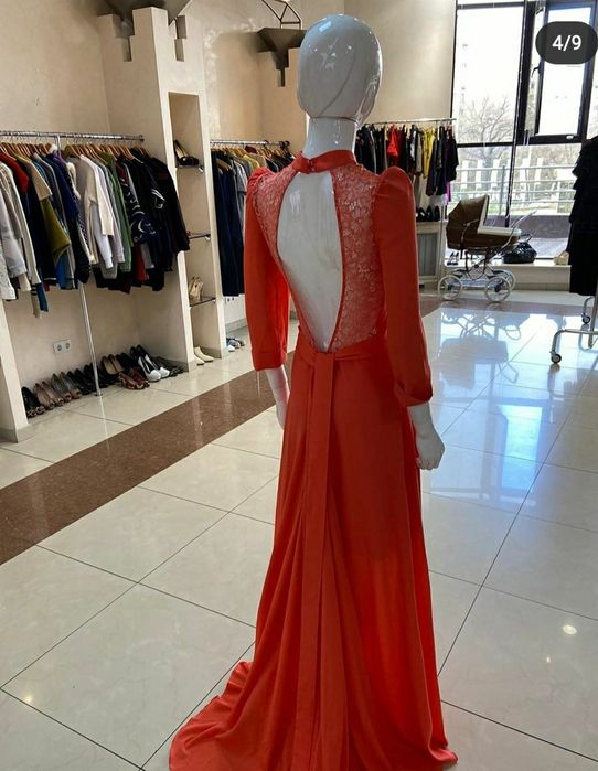 Дизайнерское вечернее платье,необычное ,красивое