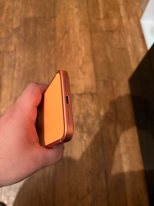 Iphone 17 Pro Max doar schimb cu 17 pro