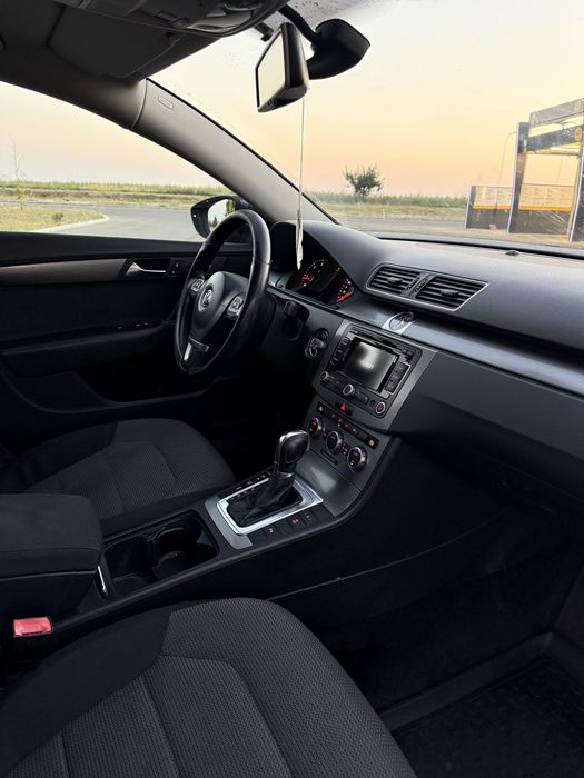 VOLKSWAGEN Passat 2013 — imagine 3