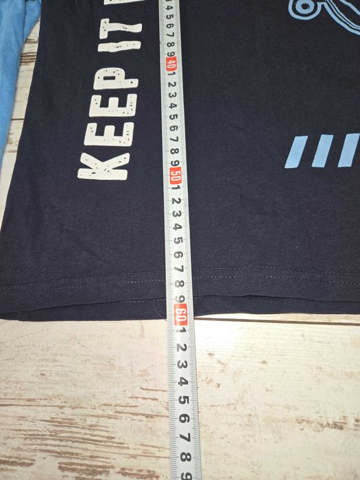 Лот от четири тениски с къс ръкав