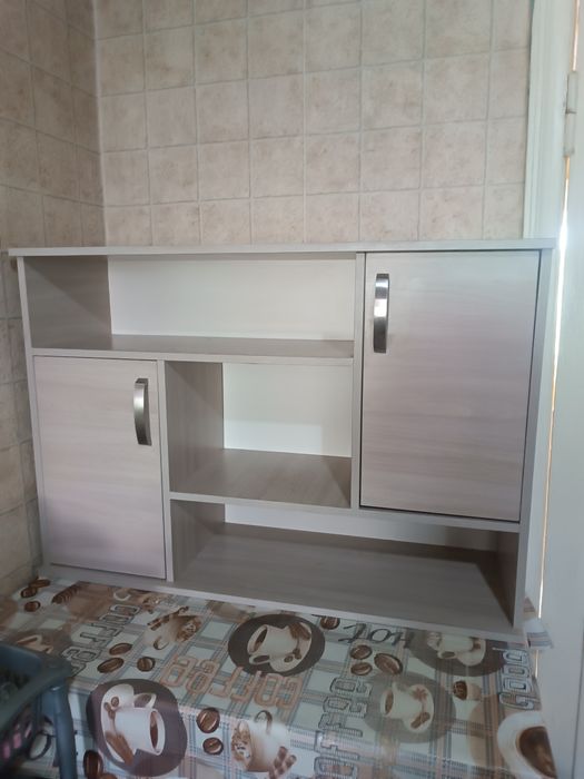 Продам тумбочный шкаф