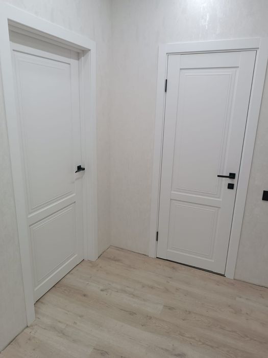 Установка межкомнатных дверей