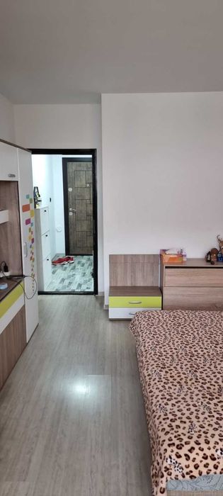 2075 - Продава се двустаен апартамент в квартал "Абритус"