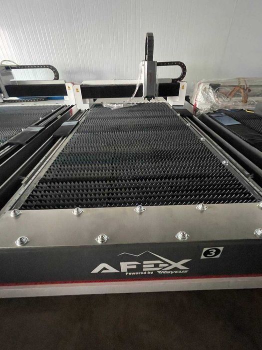 Lazer stanok 3000W Lazer stanok Лазерный станок Лазер по металлу 3000W