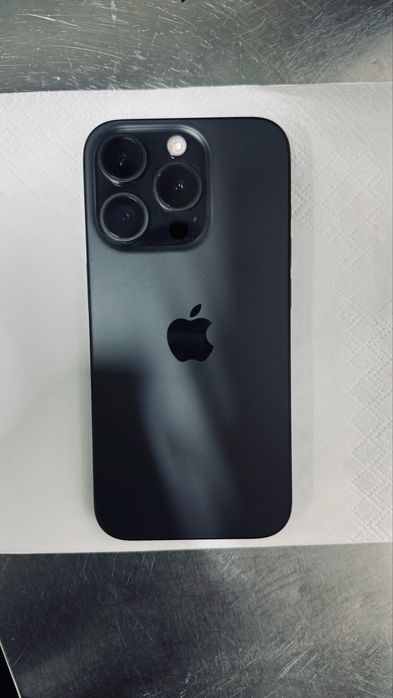 Iphone 15 pro состояние очень хорошое
