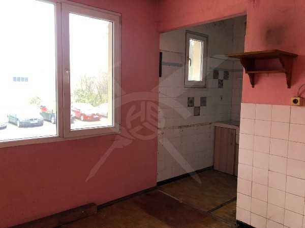 Продава се Тристаен апартамент в Пловдив, Въстанически - 82 кв.м за 1464 €/кв.м - Снимка #3