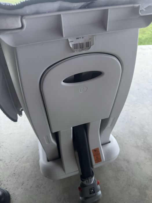 Стол за кола Britax Romer Maxi FIX