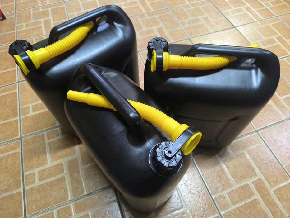 Канистра пластиковая для ГСМ