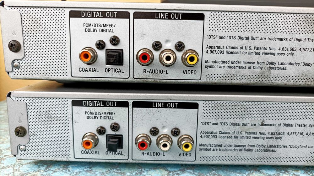 DVD плейъри Sony DVP-NS433,