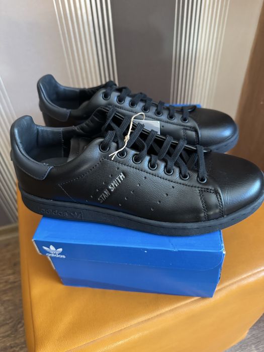 Adidas Originals различни модели, всички в размер  39.1/3