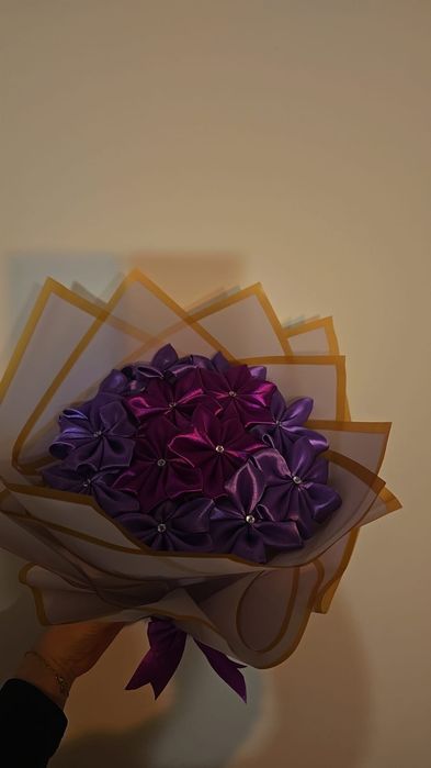 Buchete trandafiri din satin Handmade