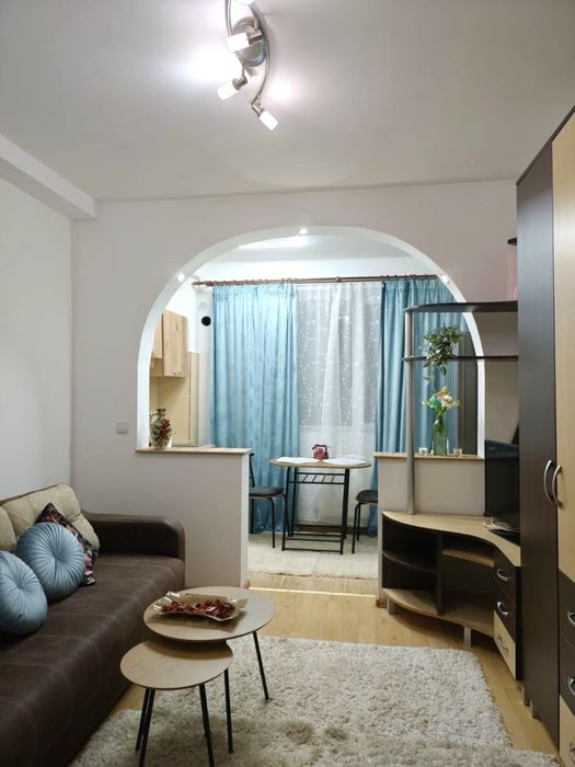 Garsonieră recent renovată situată pe Calea Baciului, Strada Bethlen Gabor nr. 3