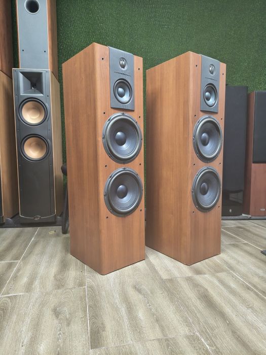 Тонколони JBL LX-2005 Brown cherry