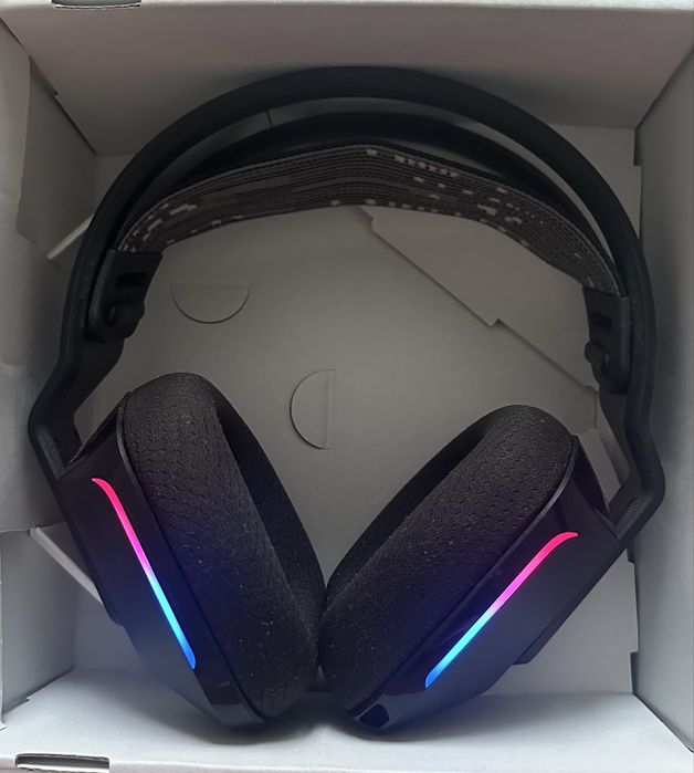 Logitech g733 геймърски слушалки bluethooth
