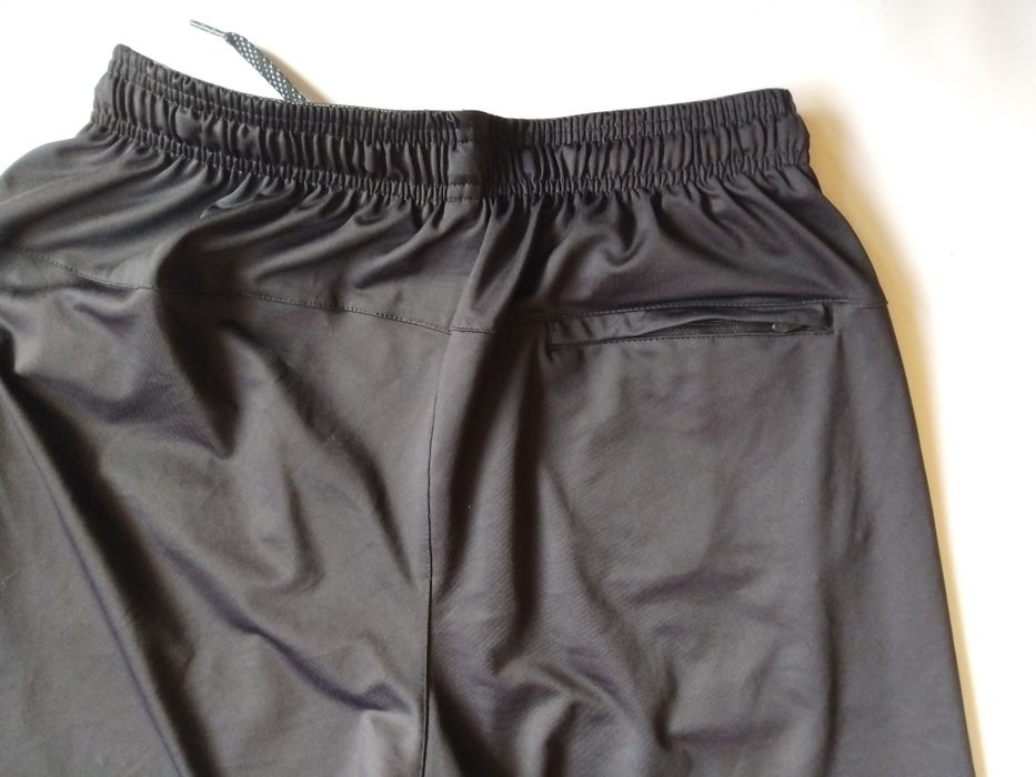 Under Armour XL мъжки къси панталони