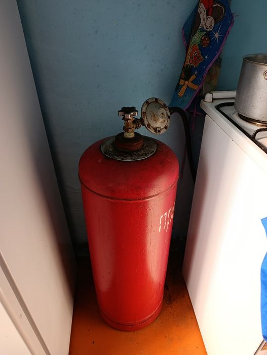 Газовый балон, большой