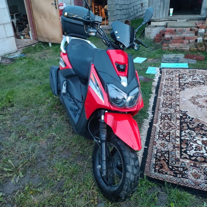 Продам скутер б/у