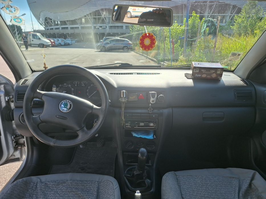 Skoda 0ctavia 1,6 an 2009