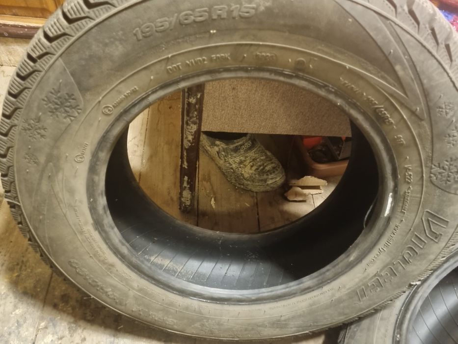 Продам резину на 15