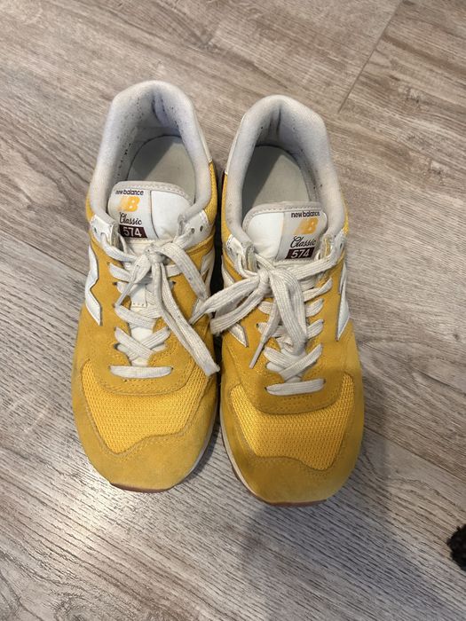 Обувки new balance